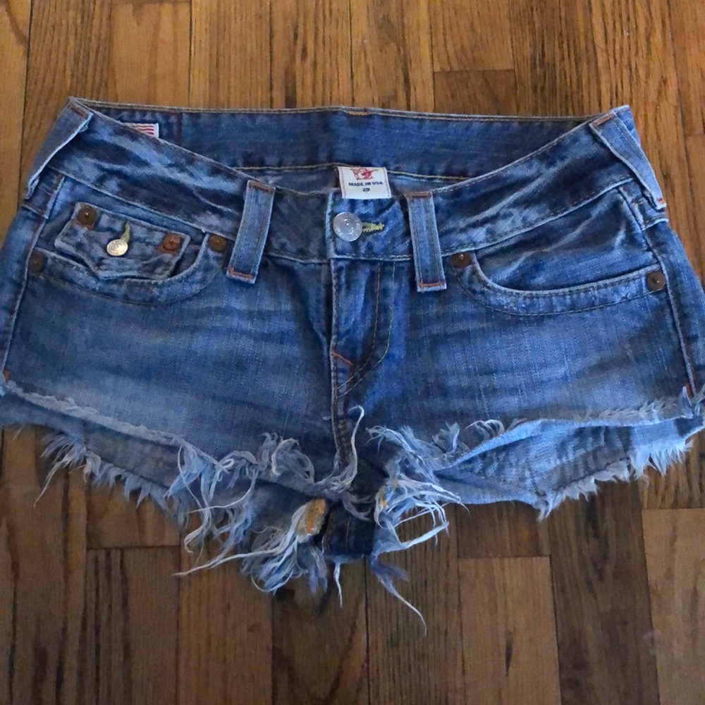 Size 29 Joey Cut-Off True Religion Shorts